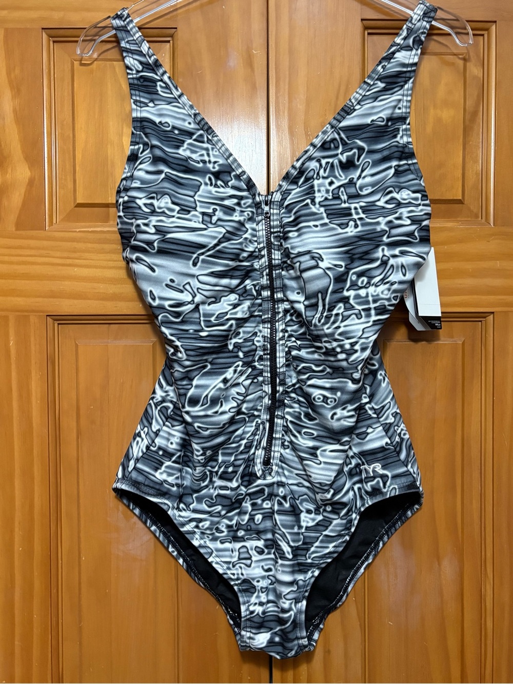 TYR Black & White Abstract One-Piece Swimsuit with Front Zipper Size 10 NWT